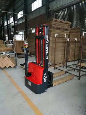 叉车1500kg铁塑薄膜仓库电动堆垛机