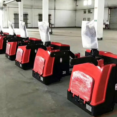 广泛使用的交流电机前移式叉车，通过 CE 认证
