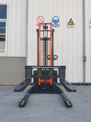 中国工厂 OEM 定制电池电源 1600-3500mm 1-1.5 吨电动托盘堆垛机带加宽叉