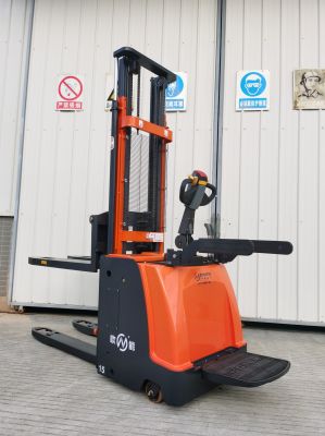 1t-5t叉车电动双托盘搬运堆高车